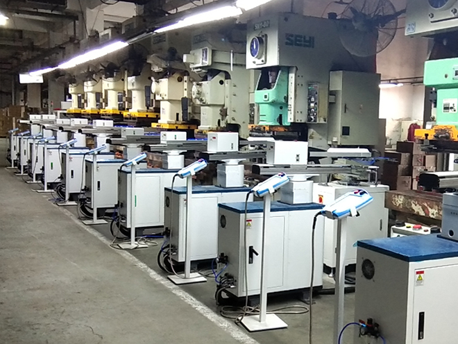 衝床自動化線 衝床自動化線